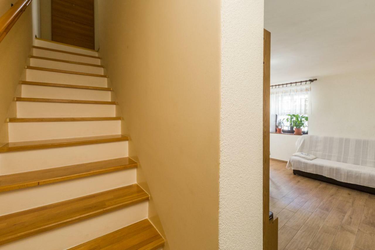 브르사르 Casa Sofia 아파트 외부 사진